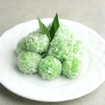 Kue boh rom rom atau klepon