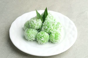 Kue boh rom rom atau klepon