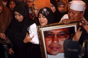 Ratusan Warga Banda Aceh Doa Bersama untuk ‘Uje’