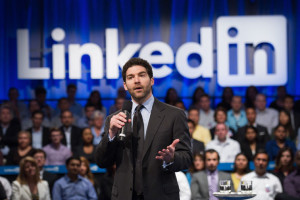 Jejaring Sosial Profesional LinkedIn Akuisisi Pulse