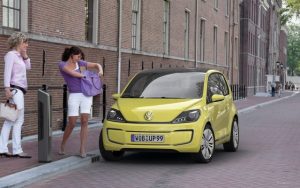 Mobil VW e-Up Yang Ramah Lingkungan