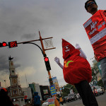 Aksi thalassemia di lampu lalu lintas Bundaran Simpang Lima Banda Aceh (Foto M Iqbal/SeputarAceh.com)