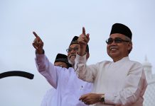 Wali Nanggroe, Malik Mahmud dan Gubernur Aceh, dr Zaini Abdullah (Foto M Iqbal-SeputarAceh.com)