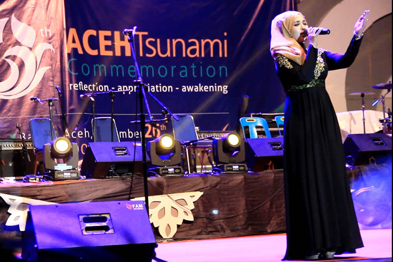 Cut Niken tampil di panggung apresiasi seni #10thnTsunami Aceh (Foto M Iqbal/SeputarAceh.com)