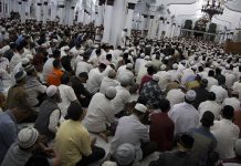 Ribuan jama'ah mendengarkan tausiyah di Masjid Raya Baiturrahman (Foto M Iqbal/SeputarAceh.com)
