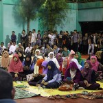 Warga menghadiri acara maulid Nabi Muhammad SAW di Lapangan Tenis ATC, Lampaseh, Banda Aceh