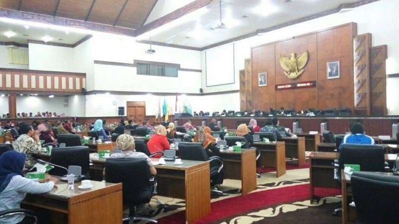 Sidang Kaukus IV Pembangunan Berkelanjutan Aceh_Foto Surya Uya