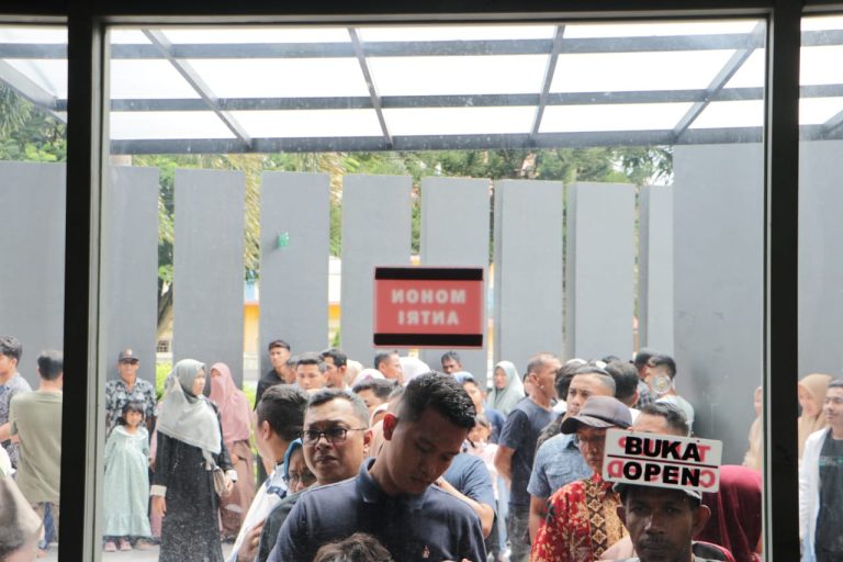Suasana di museum tsunami Aceh