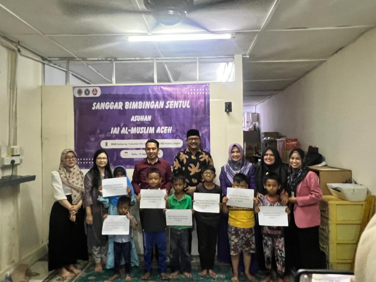 sanggar bimbingan sentul malaysia kpm Pemberiaan beasiswa kepada anak-anak SB di Sentul, Kuala Lumpur, Malaysia (FOTO IST)