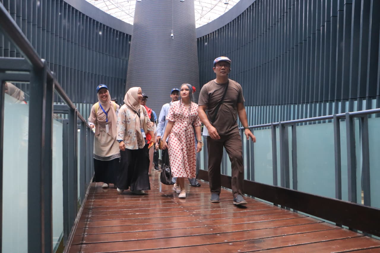 Kepala Museum Tsunami Aceh Komit Perbarui Konten Edukasi Usai Pertemuan dengan Ridwan Kamil 2