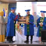 Wisuda Angkatan XXXVIII UIA: Konsistensi Akselerasi Mutu Akademik dan Apresiasi Prestasi